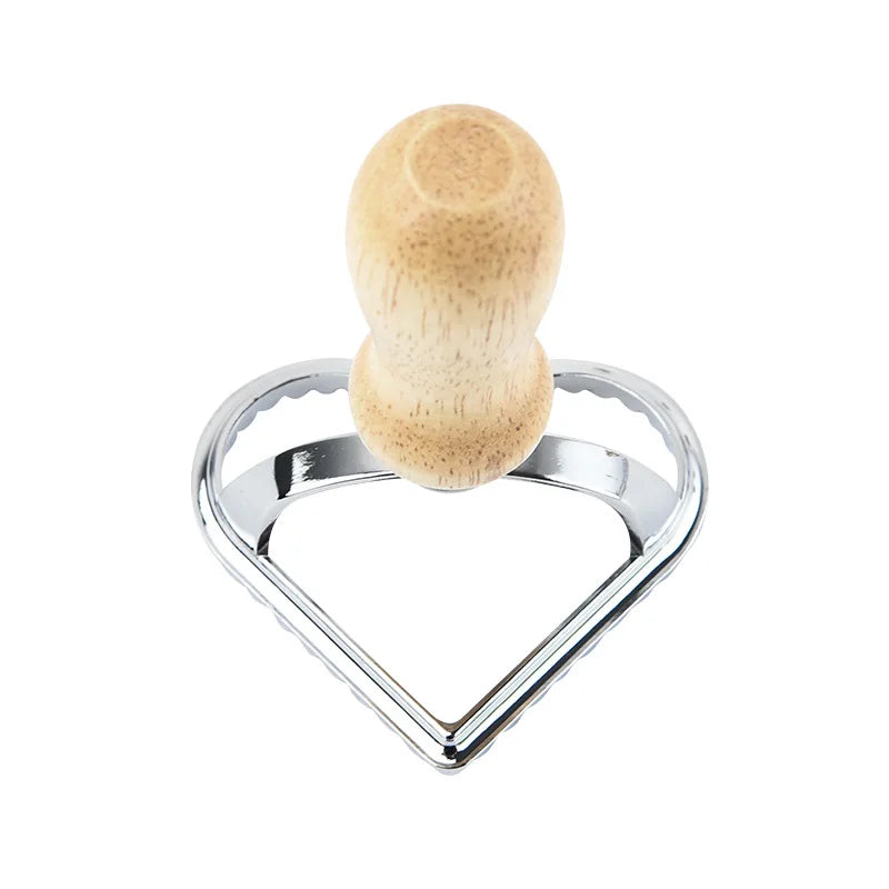 Set de découpoirs et moules à raviolis en inox