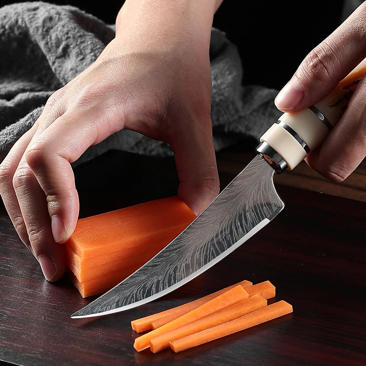 Couteau utilitaire de cuisine en inox, manche en bois